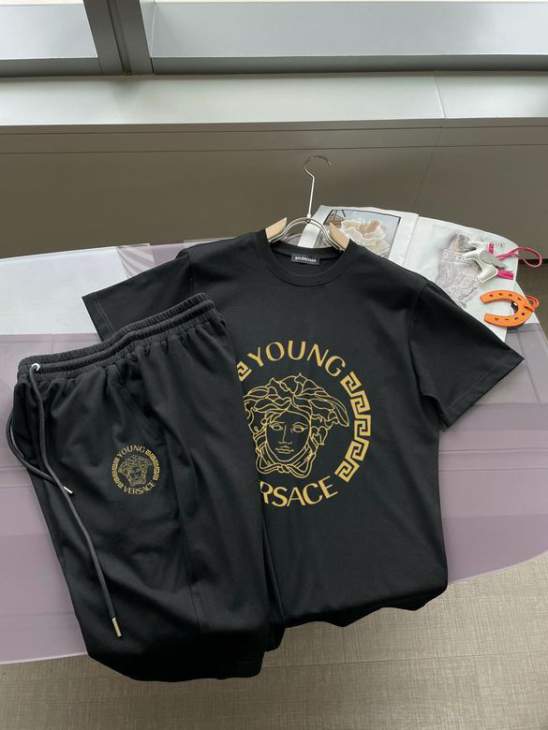 Picture of Versace Shirt Pant Suits _SKUVersaceM-5XLkdtn11725138